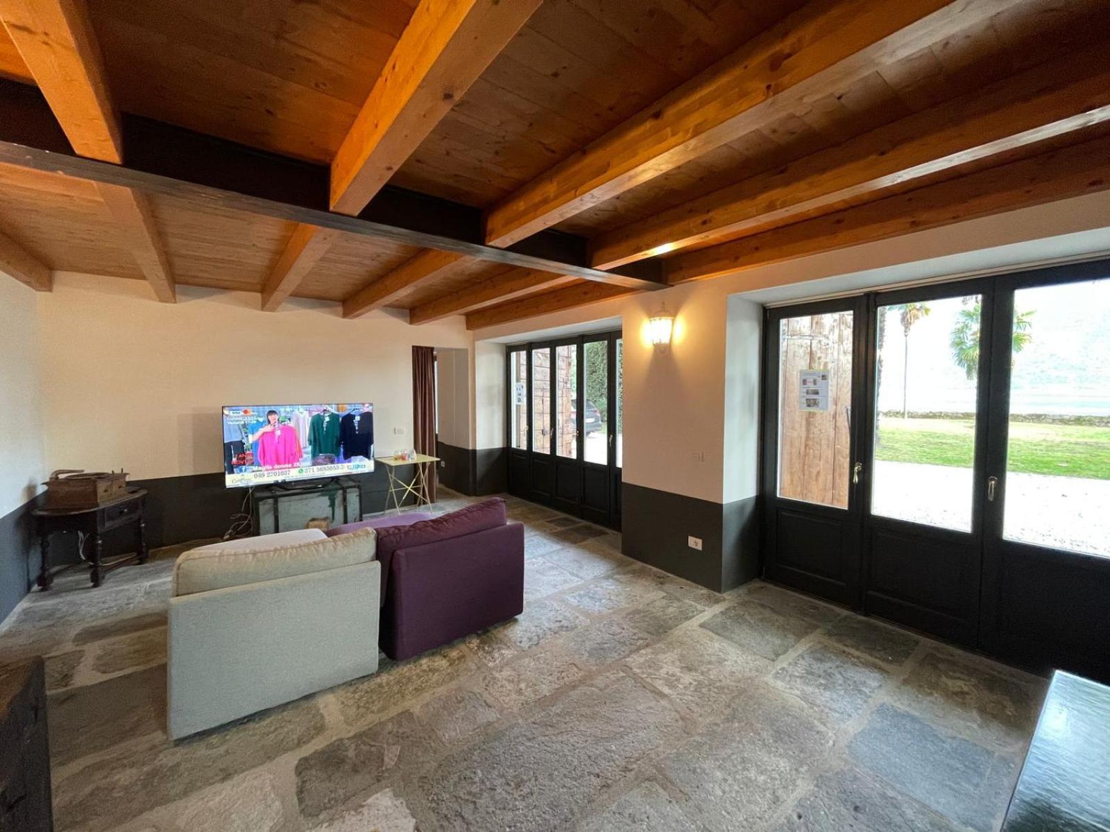Beach Villa Fiorina Ghiffa Εξωτερικό φωτογραφία